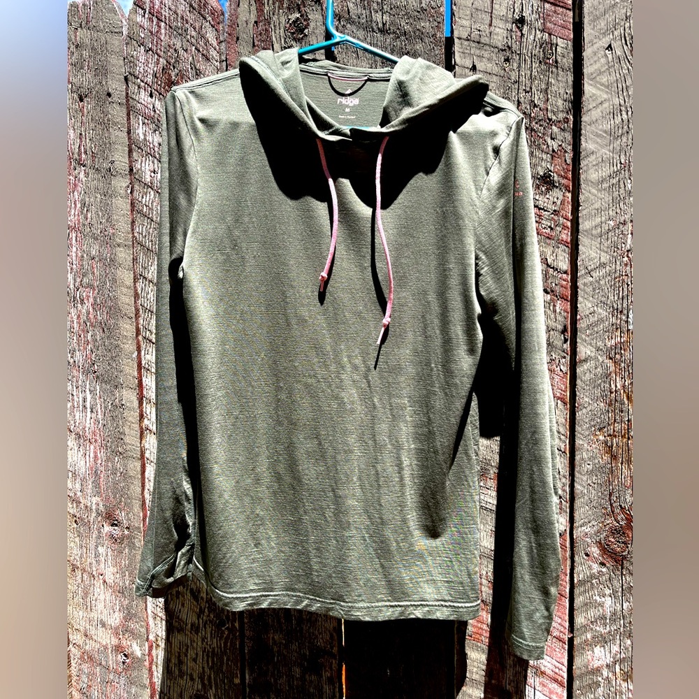 Ridge Merino Solstice hoodie